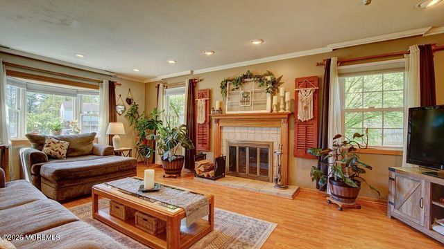 8 Darby Road, Marlboro, NJ 07746