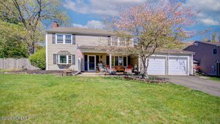 8 Darby Road, Marlboro, NJ 07746