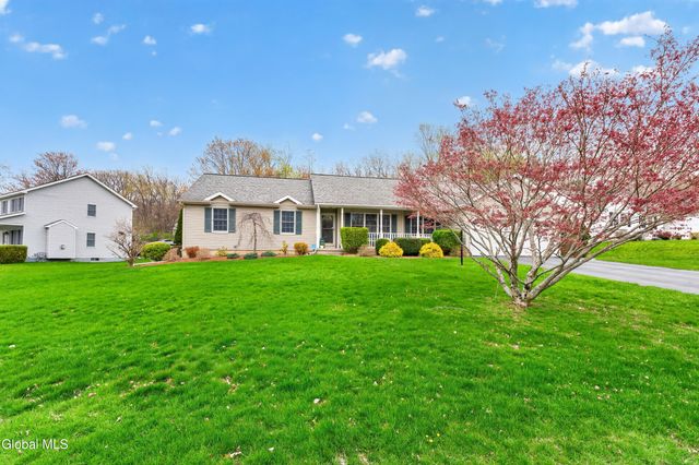3 Rosemary Drive, North Greenbush, NY 12180