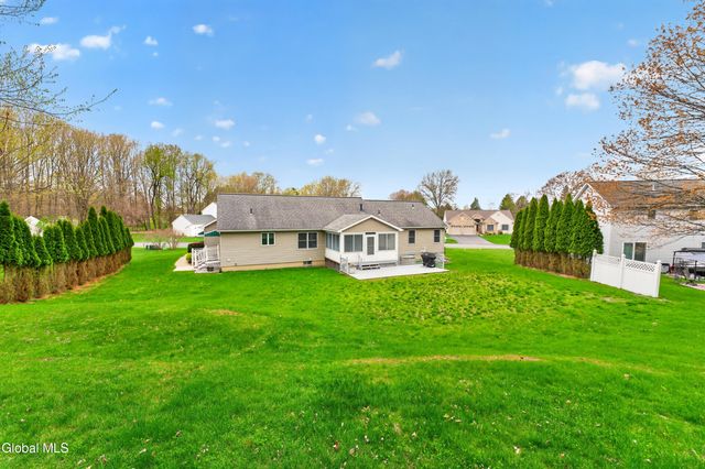 3 Rosemary Drive, North Greenbush, NY 12180