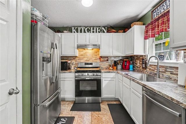 604 Rayella Drive, Stockbridge, GA 30281