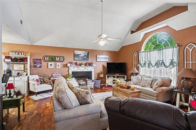 604 Rayella Drive, Stockbridge, GA 30281