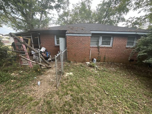 701 Yowell Ave, Madison, TN 37115