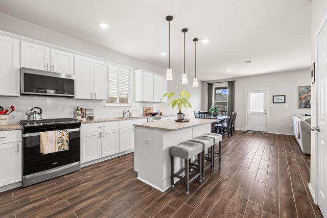 416 Bella Luna WAY, Liberty Hill, TX 78642