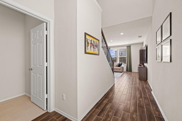 416 Bella Luna WAY, Liberty Hill, TX 78642