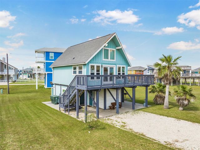 22818 Buena Street, Galveston, TX 77554