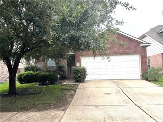 6439 Applewood Forest Drive, Katy, TX 77494