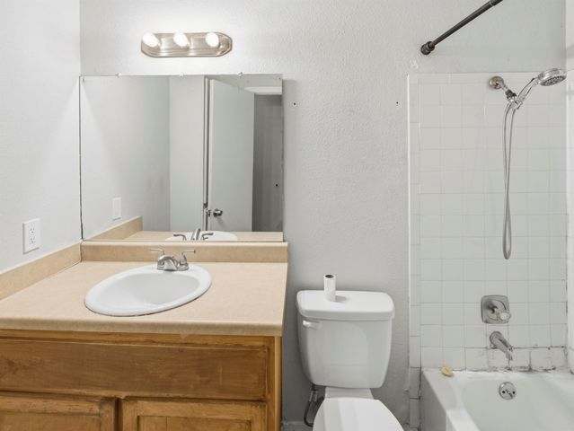 2401 Burleson RD, Austin, TX 78741