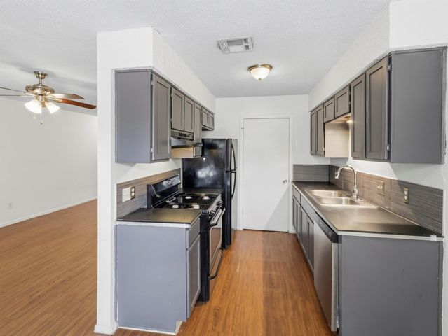 2401 Burleson RD, Austin, TX 78741