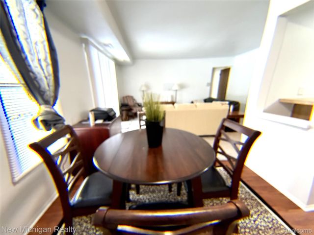 30515 West 14 Mile Rd 30, Farmington Hills, MI 48334