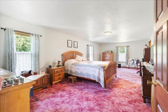 420 S Madriver, Bellefontaine, OH 43311
