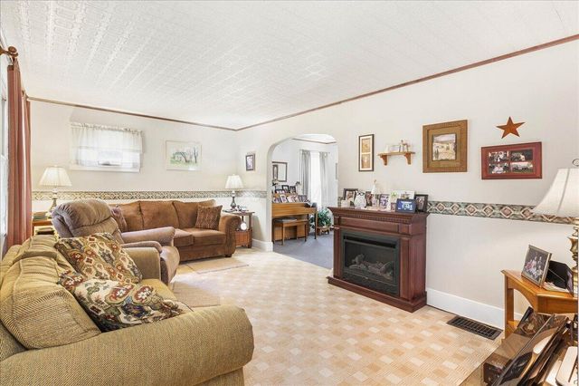 420 S Madriver, Bellefontaine, OH 43311