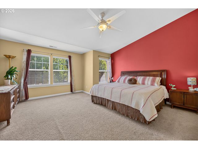 1981 Nw 2ND Ct, Hillsboro, OR 97124