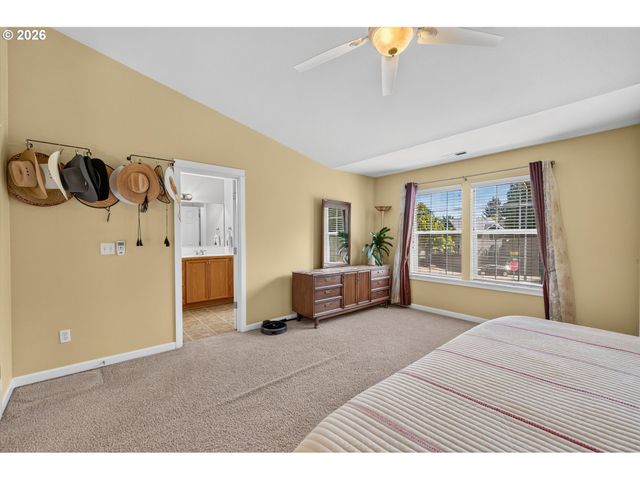 1981 Nw 2ND Ct, Hillsboro, OR 97124