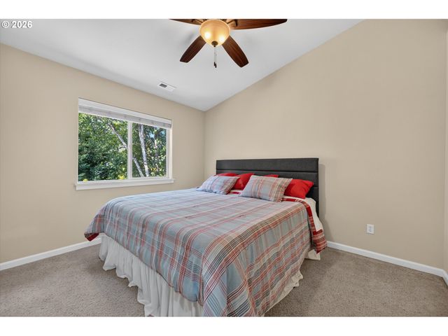 1981 Nw 2ND Ct, Hillsboro, OR 97124