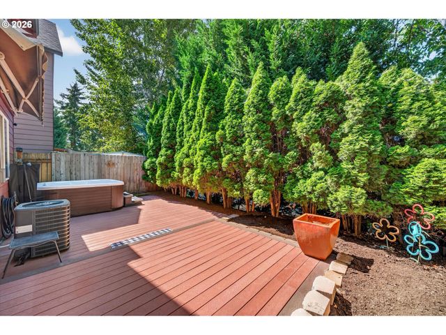 1981 Nw 2ND Ct, Hillsboro, OR 97124