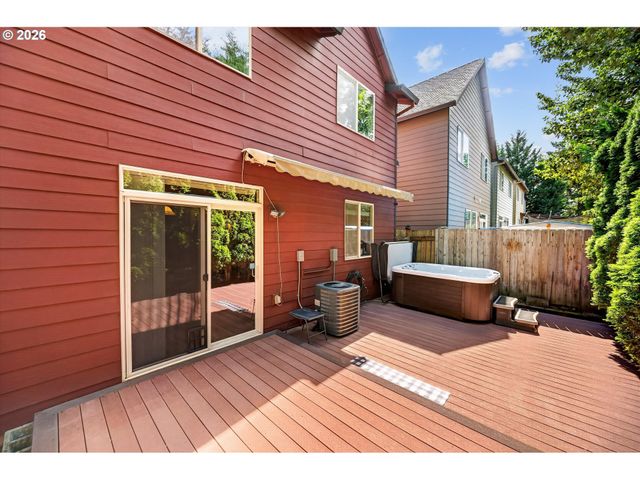 1981 Nw 2ND Ct, Hillsboro, OR 97124