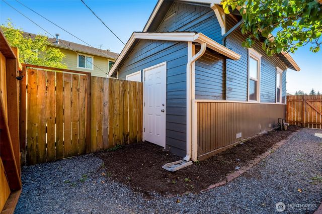 411 N Stillaguamish Avenue, Arlington, WA 98223