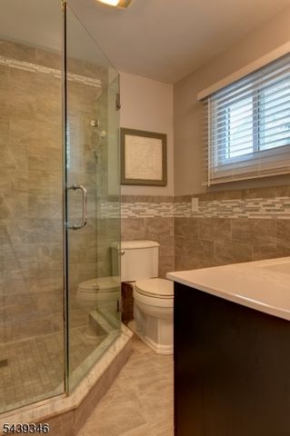 30 Bogert Rd, Montville Twp., NJ 07058