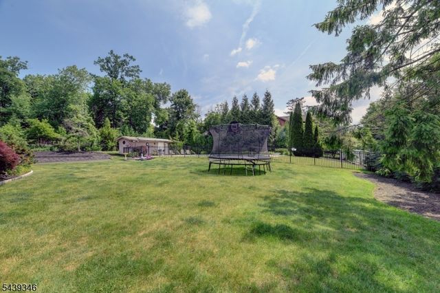 30 Bogert Rd, Montville Twp., NJ 07058