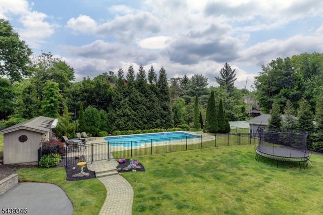 30 Bogert Rd, Montville Twp., NJ 07058