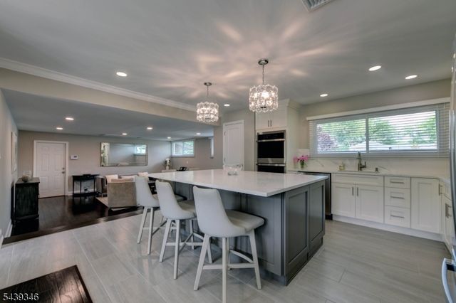 30 Bogert Rd, Montville Twp., NJ 07058