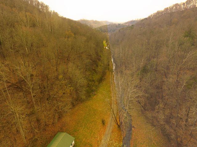 290 Hazel Huffines Ln, Whitleyville, TN 38588