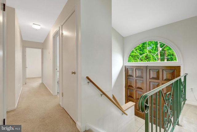 8803 KENILWORTH DR, Springfield, VA 22151