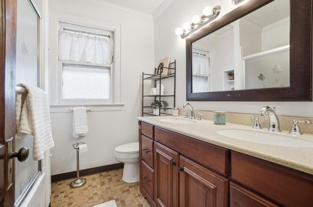 2001 Alexandria Pike, Newport, KY 41076