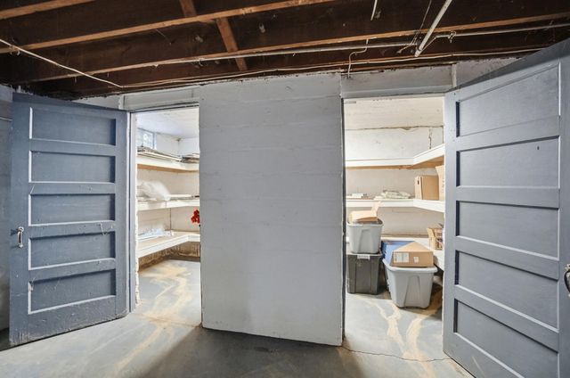 2001 Alexandria Pike, Newport, KY 41076