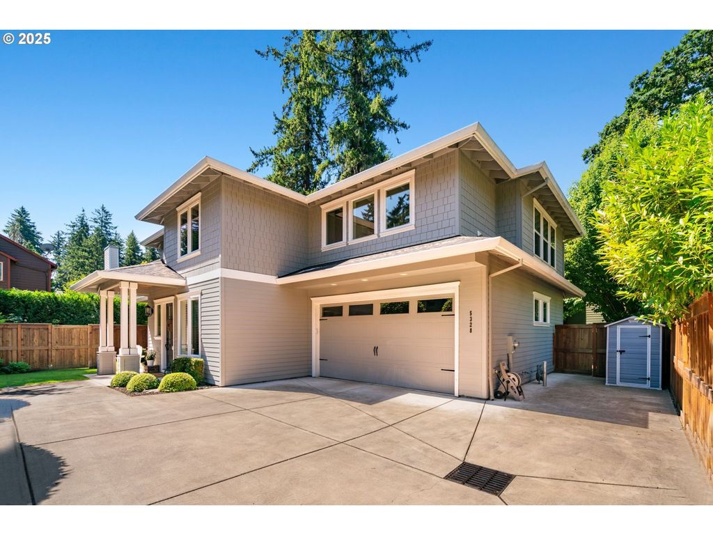 5328 LOWER Dr, Lake Oswego, OR 97035