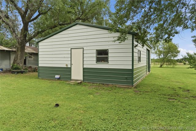 2501 E 171st Street S, Mounds, OK 74047