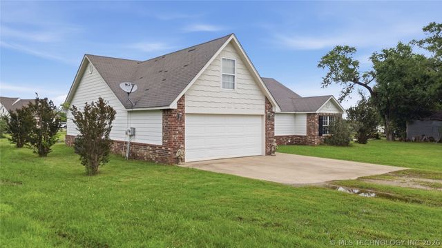 2501 E 171st Street S, Mounds, OK 74047