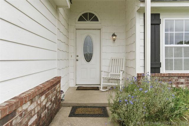 2501 E 171st Street S, Mounds, OK 74047