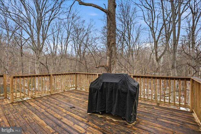 801 CALVERT TOWNE DR, Prince Frederick, MD 20678