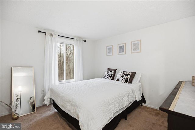 801 CALVERT TOWNE DR, Prince Frederick, MD 20678