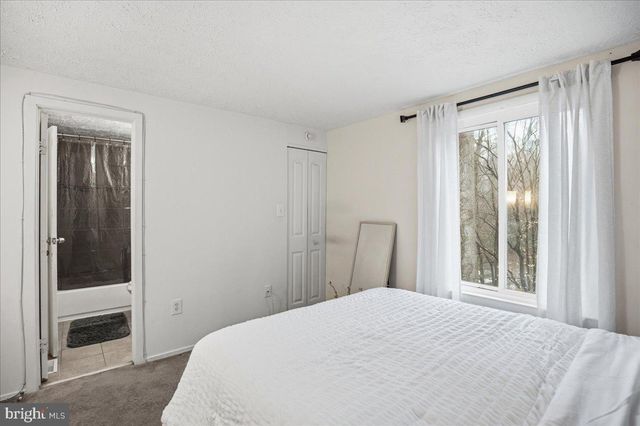 801 CALVERT TOWNE DR, Prince Frederick, MD 20678