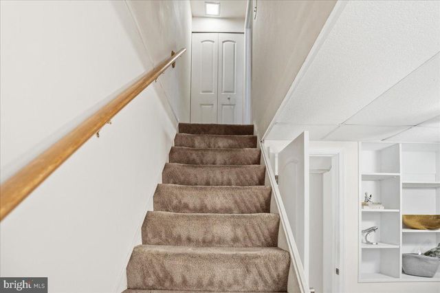 801 CALVERT TOWNE DR, Prince Frederick, MD 20678