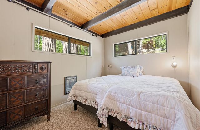 3076 Forest Ln, Arnold, CA 95223