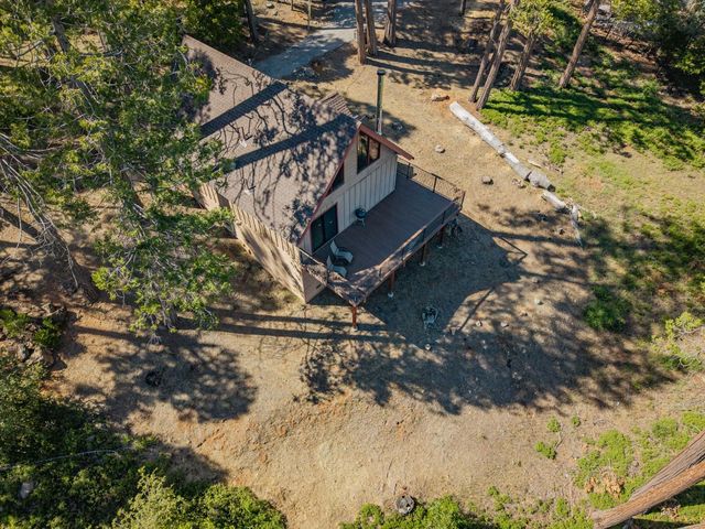 3076 Forest Ln, Arnold, CA 95223