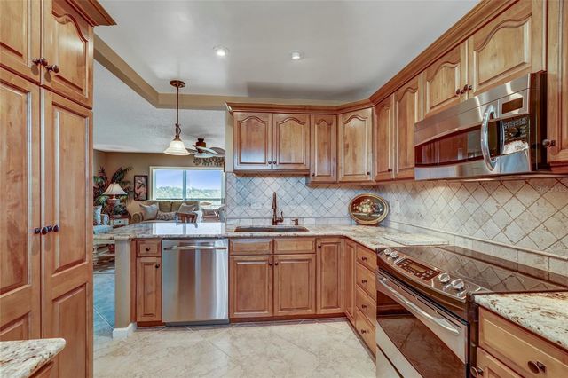 4040 IRONWOOD CIRCLE 406F, Bradenton, FL 34209