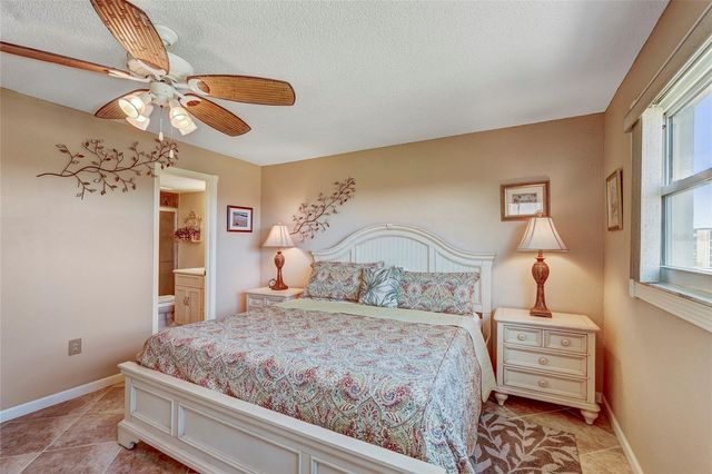 4040 IRONWOOD CIRCLE 406F, Bradenton, FL 34209