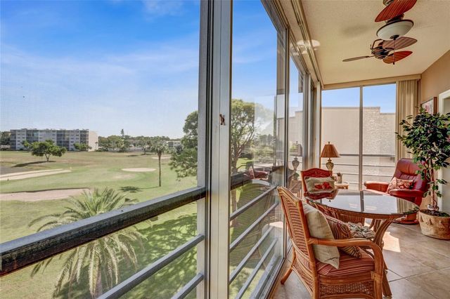 4040 IRONWOOD CIRCLE 406F, Bradenton, FL 34209