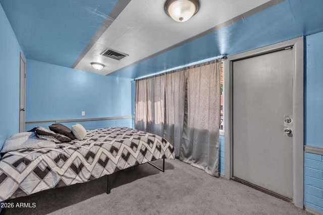 2801 W GLENROSA Avenue, Phoenix, AZ 85017