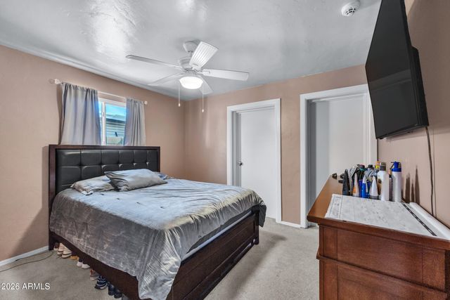 2801 W GLENROSA Avenue, Phoenix, AZ 85017