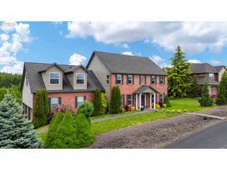 24 EMPIRE Dr, Silver Lake, WA 98645