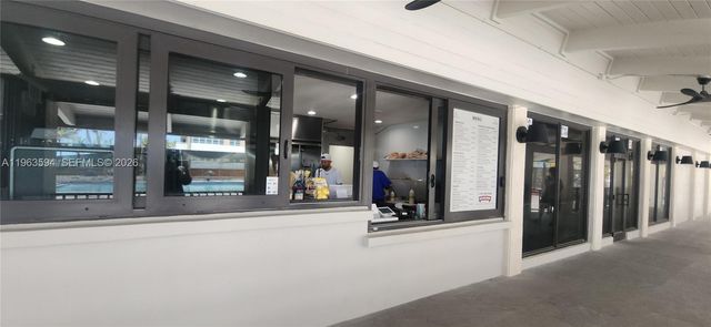 1985 S OCEAN DR 15M, Hallandale Beach, FL 33009