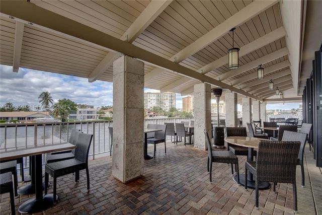 1985 S OCEAN DR 15M, Hallandale Beach, FL 33009