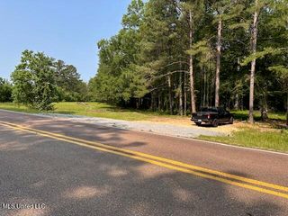Star Road, Florence, MS 39073