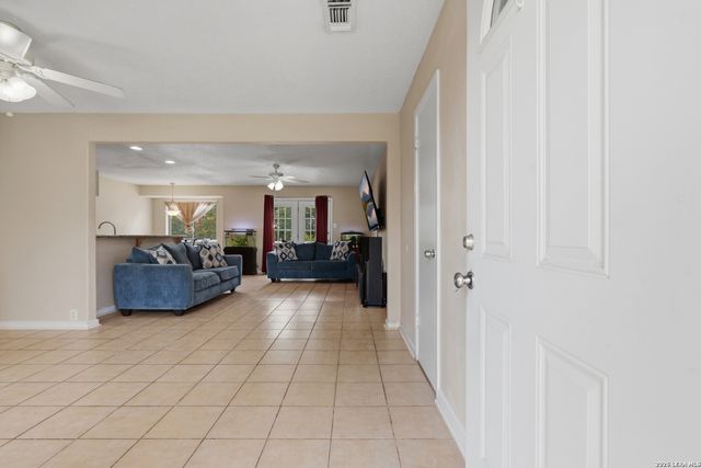 511 Solar, San Antonio, TX 78227